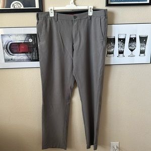 Men’s VanHeusen slacks